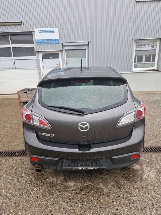 Mazda 3 1.6 на части