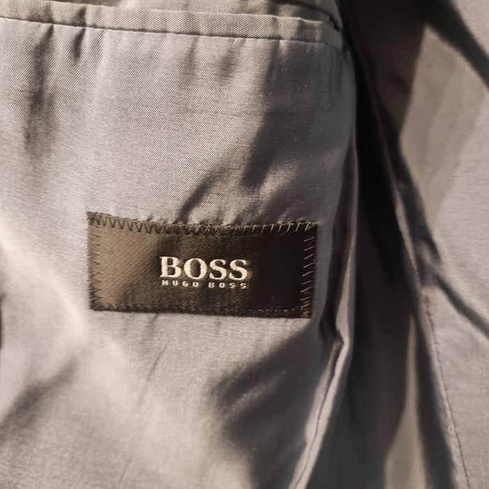 Sacou Boss Pret negociabil