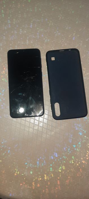 Продам телефон самсунг