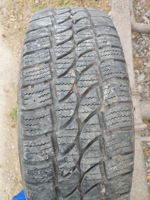 Четери джанти с гуми зимни за Спринтер 15ц