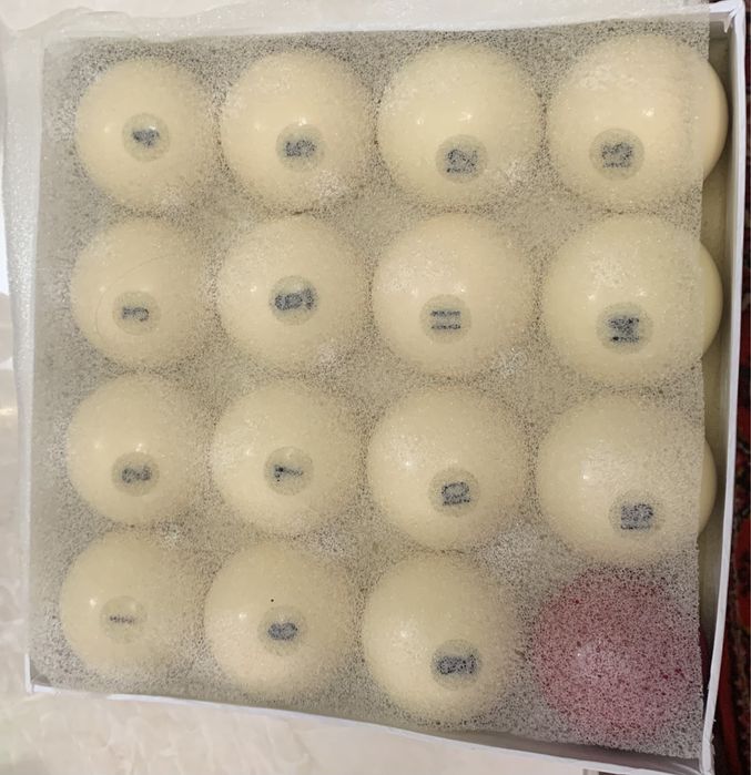 Бильярдные шары