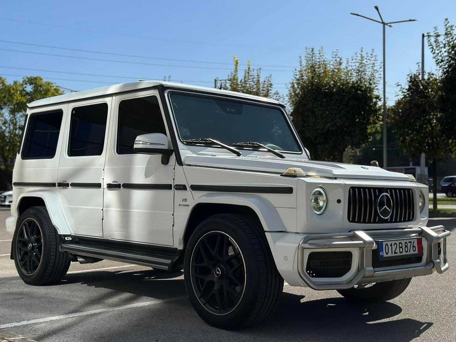Продава безупречен Mercedes G55 - AMG