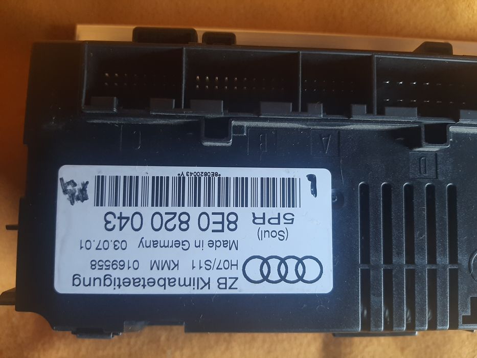 Здравейте продавам оригинални части