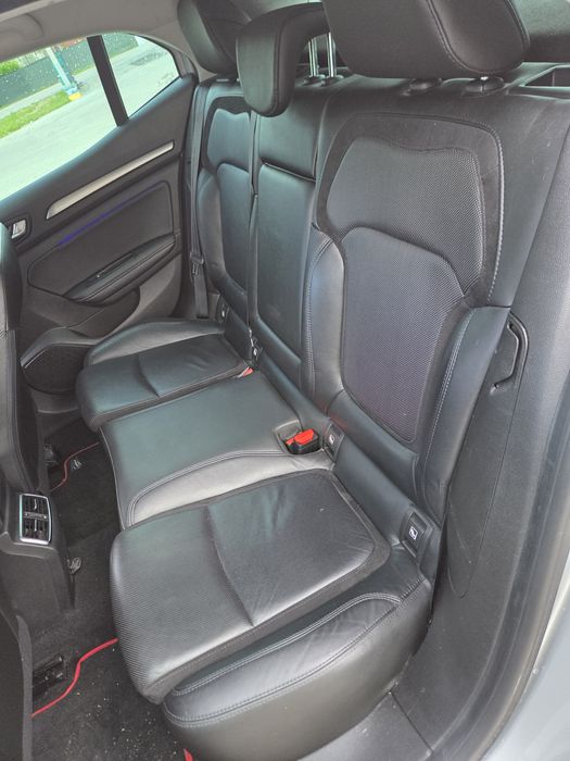 Interior scaune piele si alcantara renault Megane 4 hatchback bose