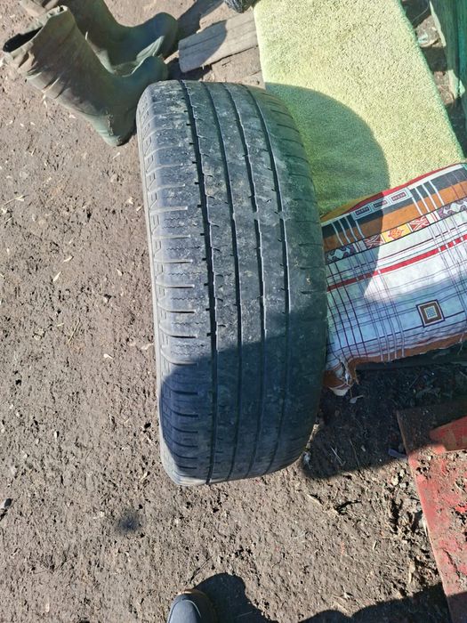 Продаю б/у шины, состоянее среднее