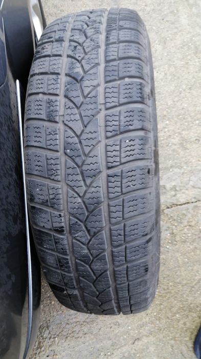 Vand Roti 5 buc  + Anvelope de Iarna +capace