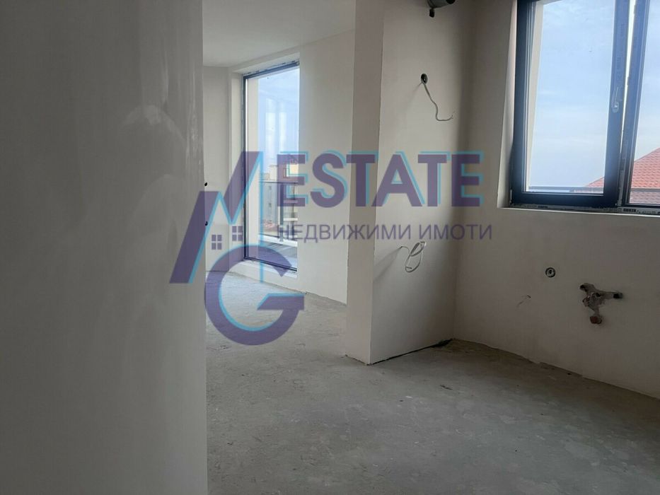 Продава се Тристаен апартамент в Бургас, Сарафово - 129 кв.м за 783 €/кв.м - Снимка #10