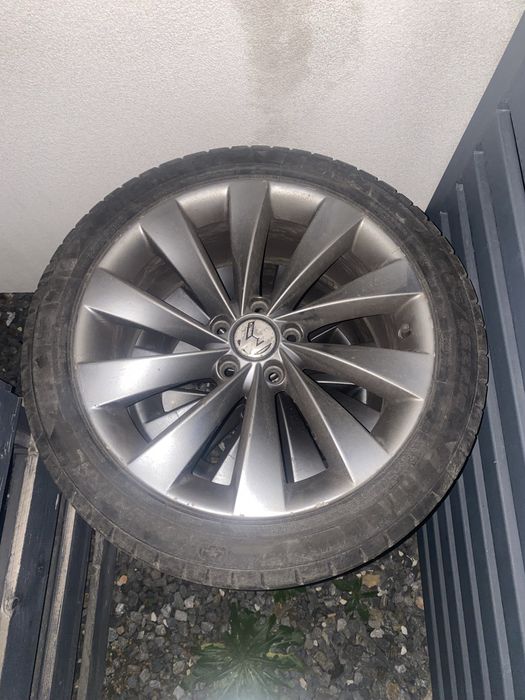 Jante Volkswagen Interlagos R18