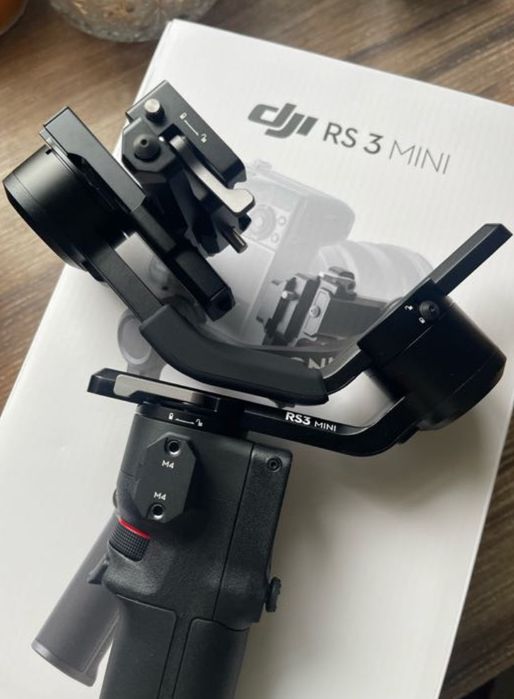 Стабилизатор DJI RS3 mini