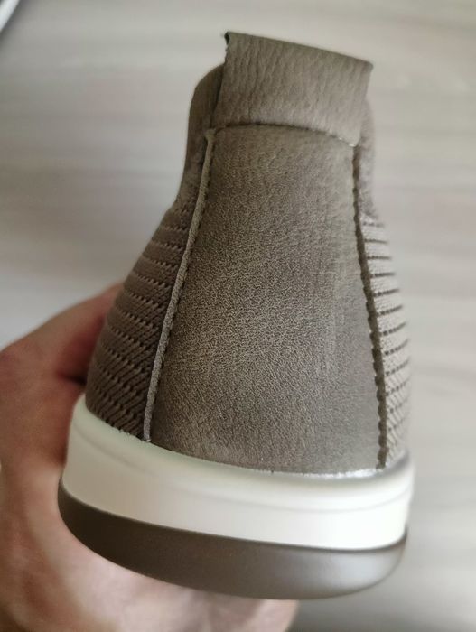 Летние кроссовки(туфли)-42,5-43размер