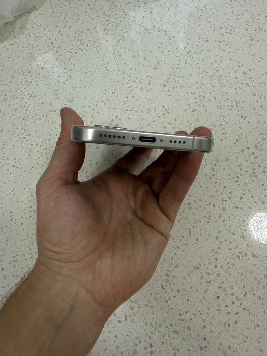 Продается айфон 16 промакс 512 Гб