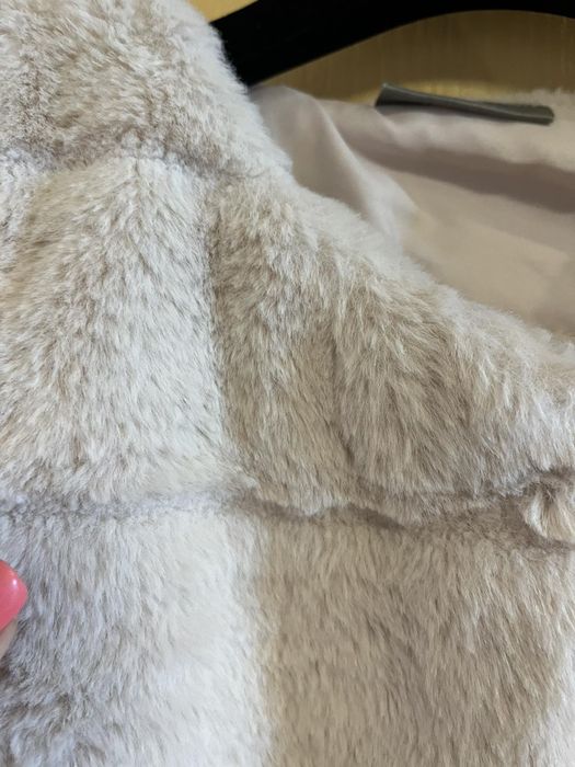 Пухкаво елече за момиче