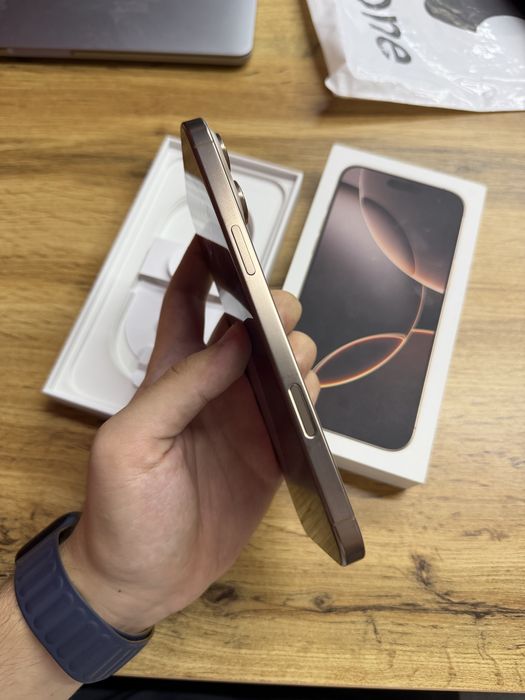 iPhone 16 Pro Max 256gb