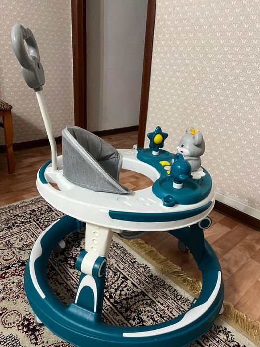 Ходунок детский новый