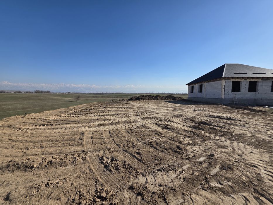 Участок 5 соток ровный