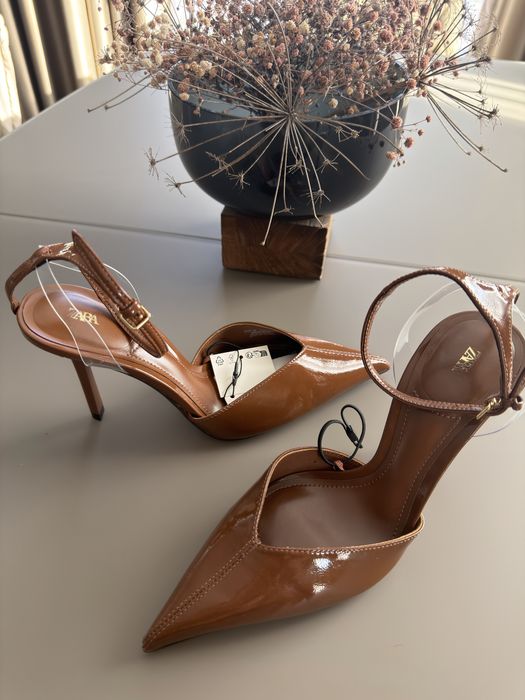 Обувки на ток Zara