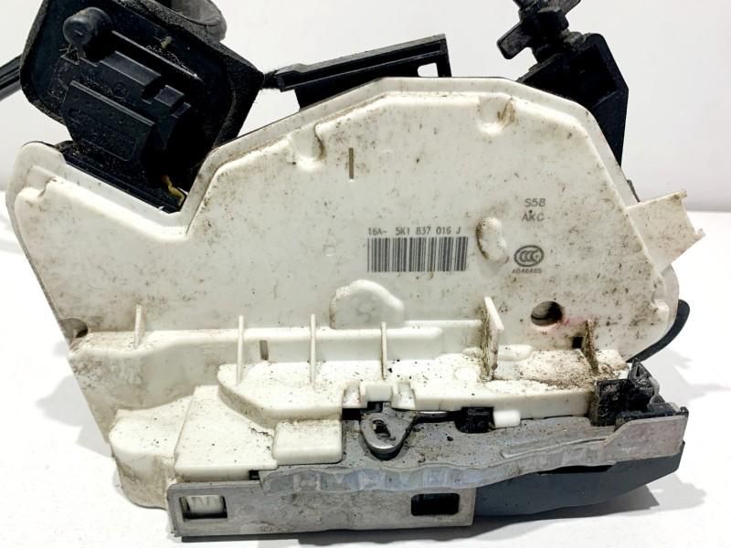 Broasca usa dreapta fata Seat Leon 3 facelift 5K1837016J Break