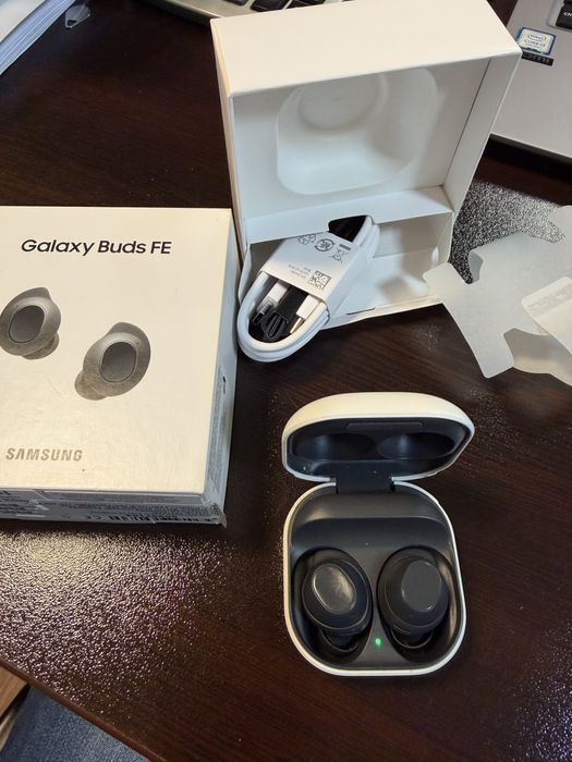 Samsung Galaxy Buds FE
