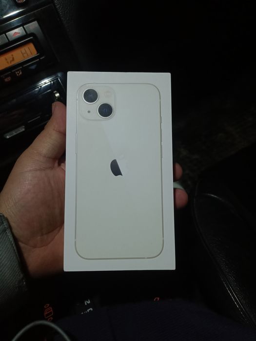 Айфон 13 сатылады