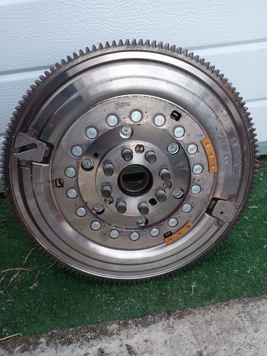 Volanta pentru cutie automata bmw x2 f39