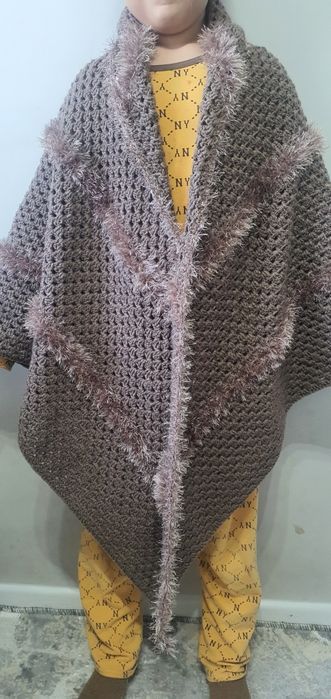 Вязаные шали      .