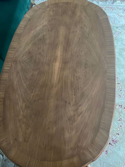 Masuta ovala lemn masiv medel deosebit