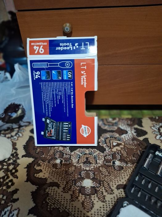 Продам набор инструменты