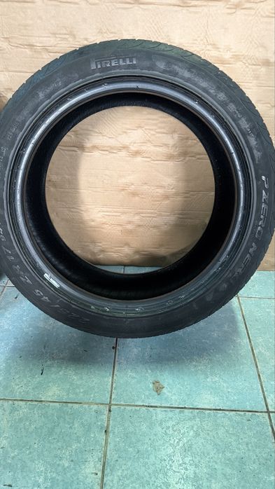 225/45/17 2 buc vara Pirelli