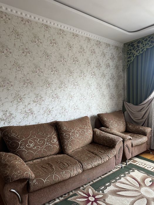 Диван маленький и большой