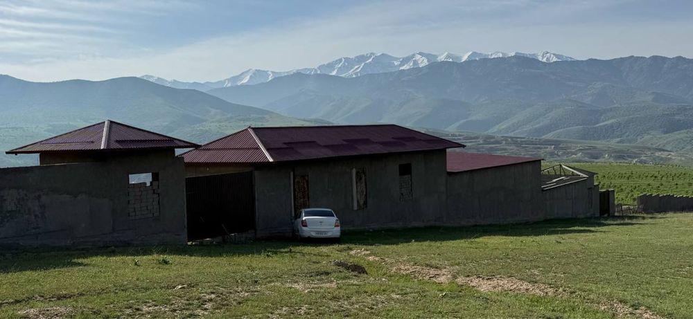 Продаётся земельный участок 4 га в Ангрене (Чинор)