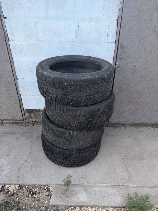 Зимняя резина 225/50/17