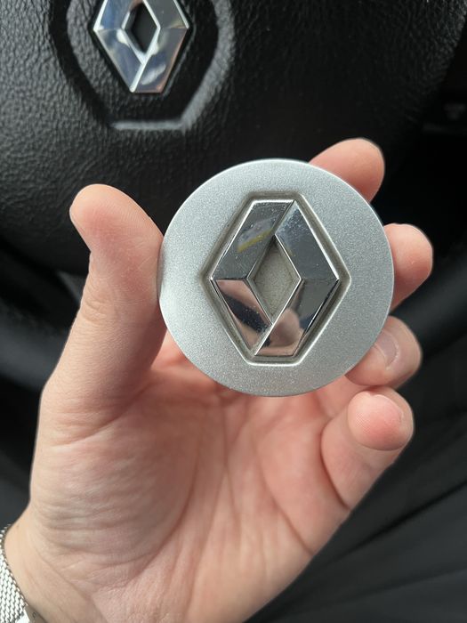 Продам оригинальный диск Renault Duster