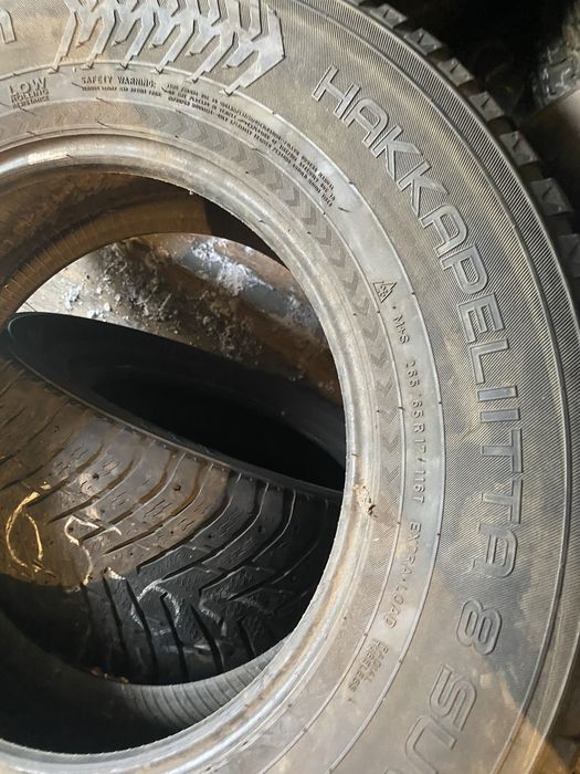 На 17  265/65 Нокия 2 шт в нал