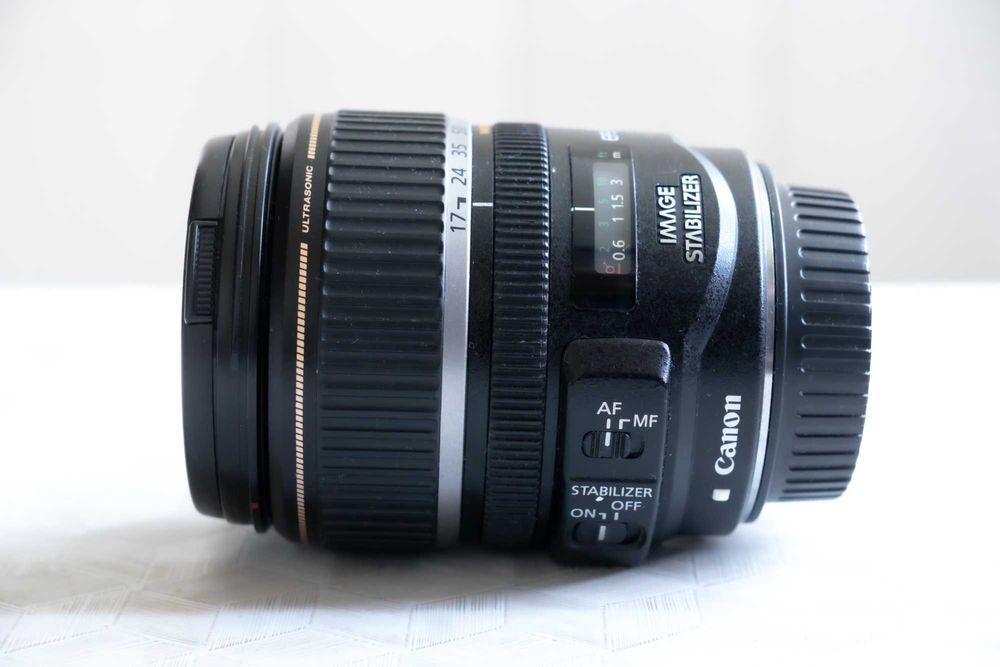 Объектив Canon EF-S 17-85mm f/4-5.6 IS USM