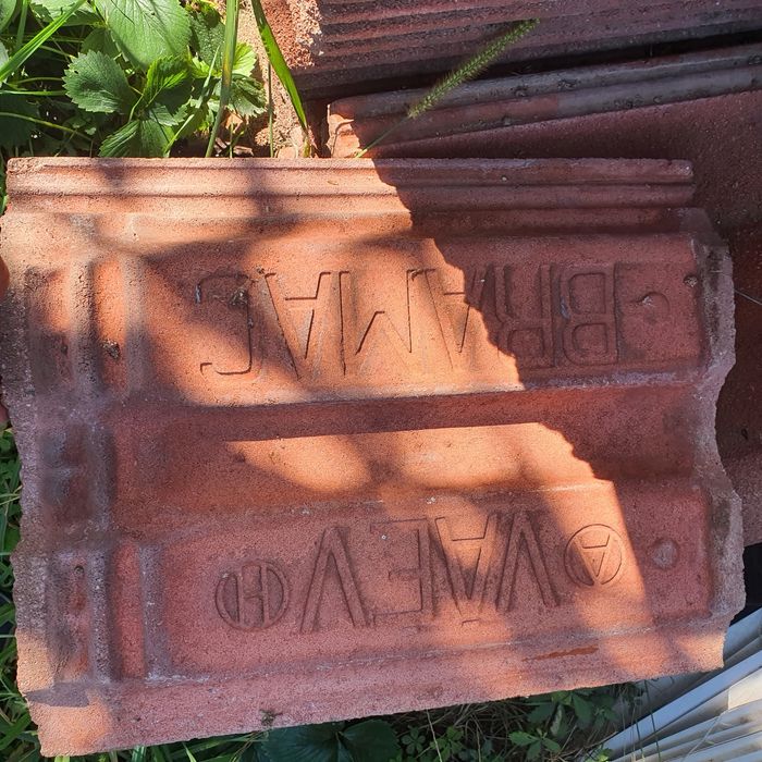 Vind țiglă Bramac