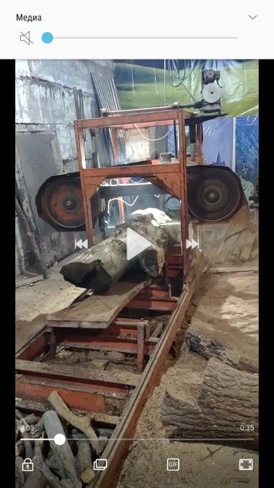 Пилорама распил брёвен на доски