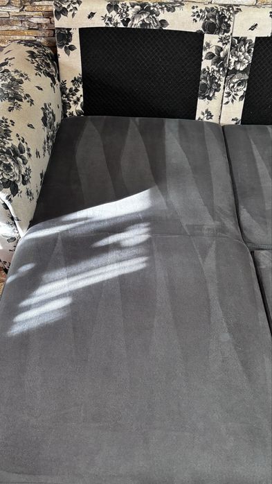 Curatare canapele la domiciliu