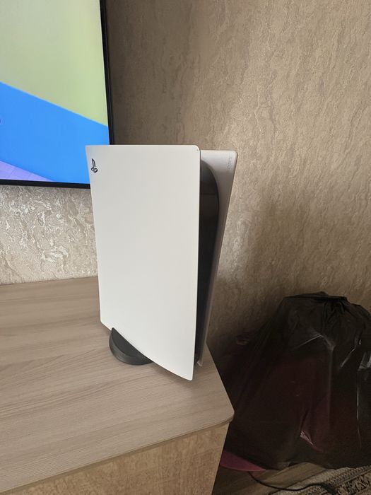 Playstation 5 отличном состояний