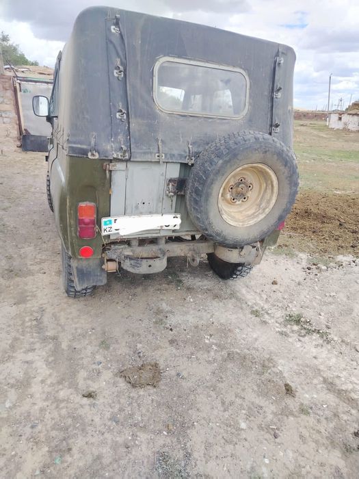 Продам УАЗ  Сотка мотор