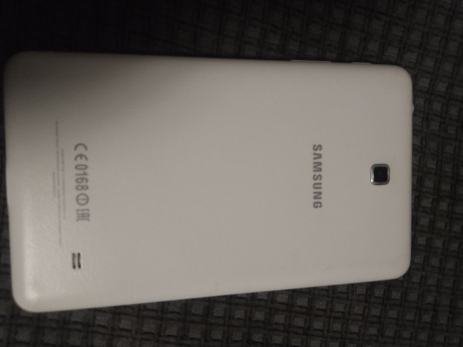Планшет Samsung Galaxy Tab 4 SM-T230 (8 ГБ) б/у