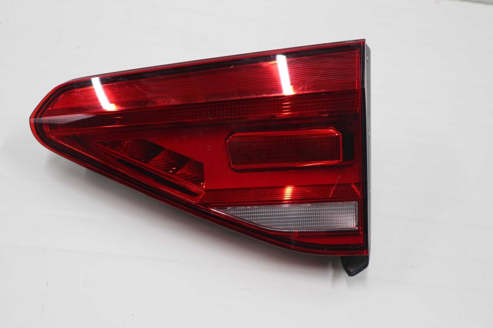 Десен вътрешен стоп Фолксваген Туран след 2015г