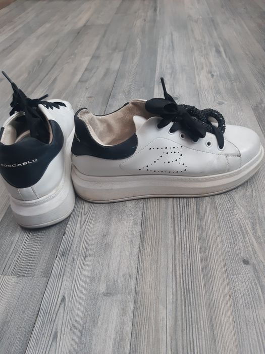 Маратонки Hummel,Toscablu,Nikee,LIU.JO,Kauoni,Lottoni, Diadora