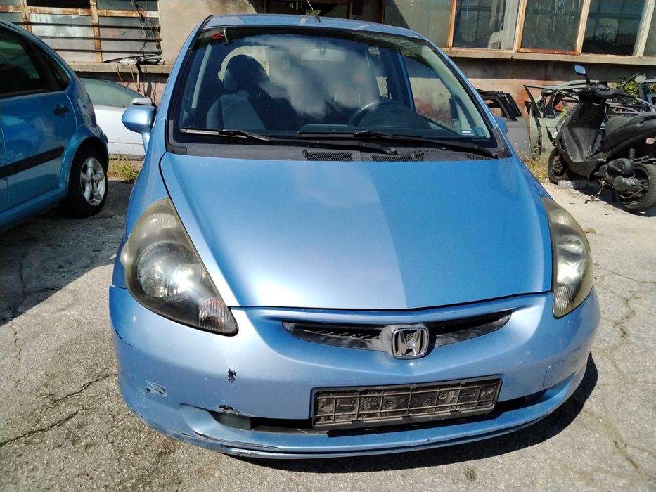 Honda Jazz 1.4 83 к.с. на части