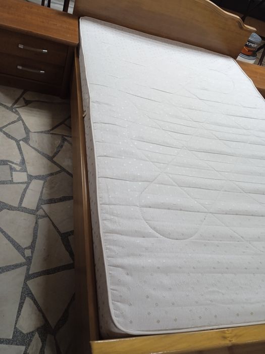 Спалня персон и половина