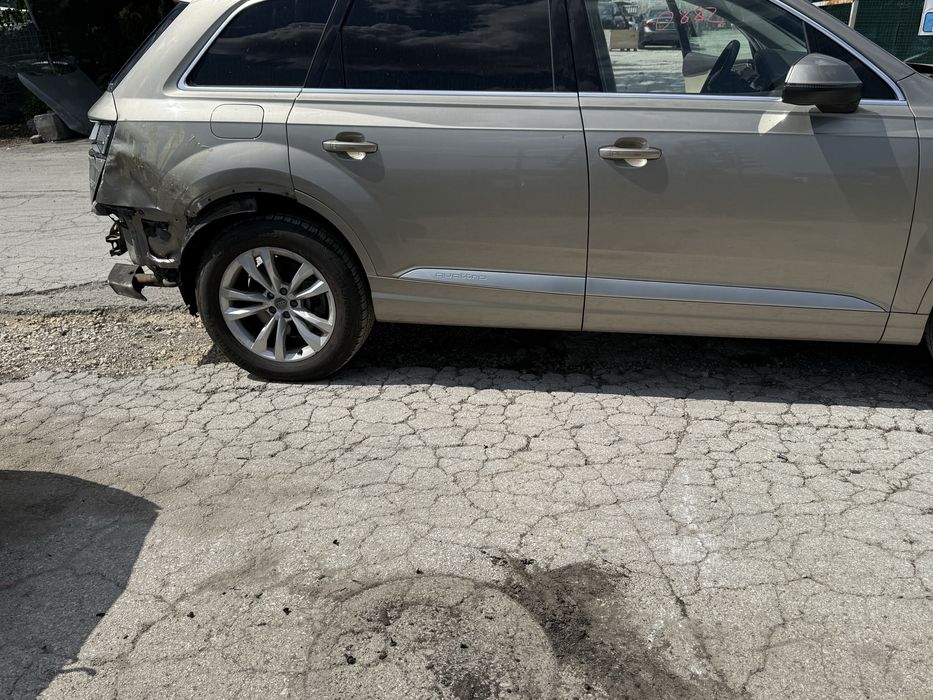 На части Audi Q7 4m 3.0tfsi Usa Отлично състояние дигитално табло