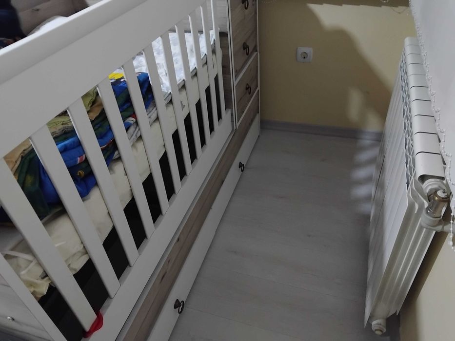 Продавам кошара без забележки.Неразличима от нова.