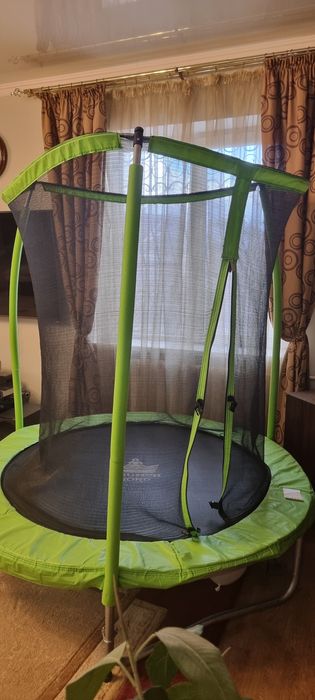 Бaтут Триумфaльный oт Triumph Nord