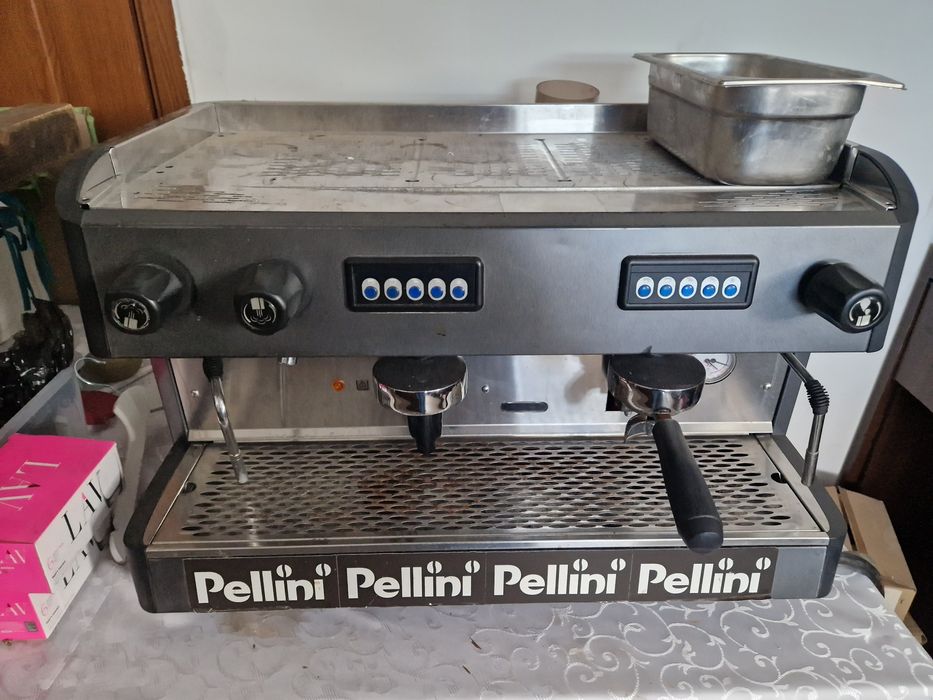 Espressor cafea 2 brate, servisat, Cafea de calitate, spuma lapte, cea