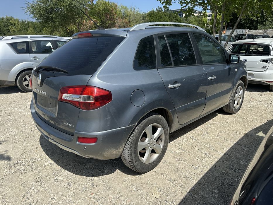 Рено Колеос 2.0dci-M9R На Части!!!