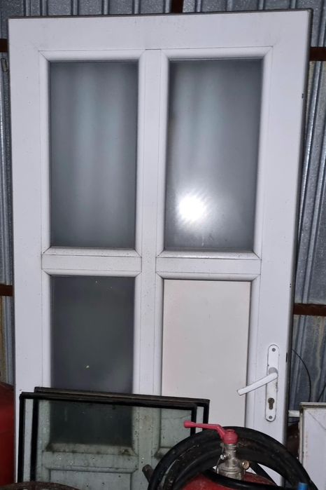 Ușă PVC termopan cu geam mat + rame/geamuri termopan – set